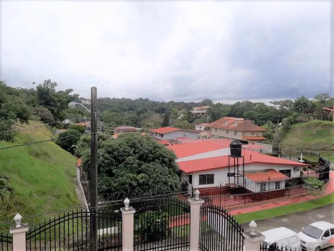 Venta de Casa en Las Cumbres Villas del Lago Solo Cliente Directo MC