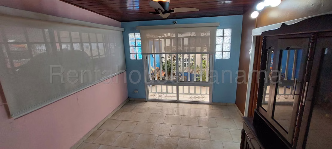 VENTA CASA EN PARQUE LEFEVRE 26ML4766