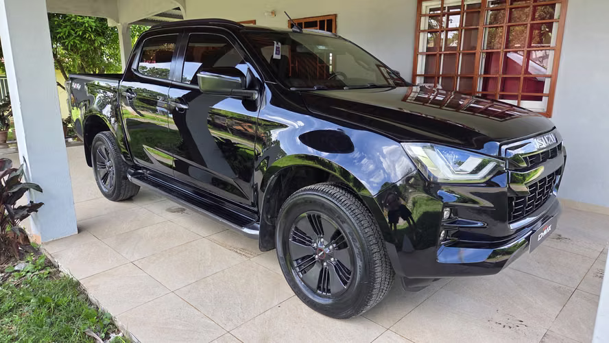 Isuzu Dmax 2022 full extras