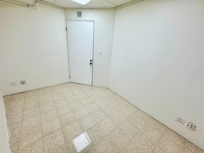 OFICINA EN AMBIENTE TRANQUILO · PLAZA PAITILLA · OFICINA 47E