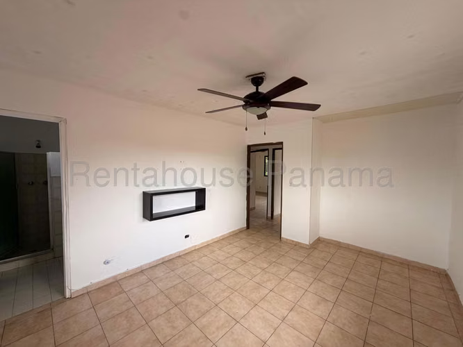 Venta Casa Las Cumbres - YD