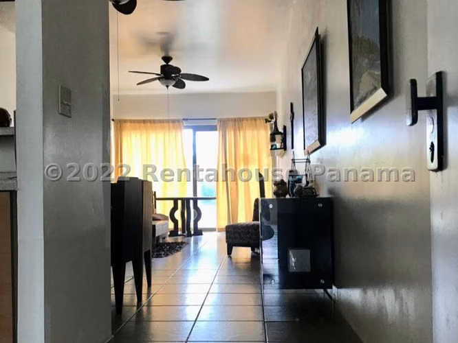 Apartamento en Playa Blanca - Venta