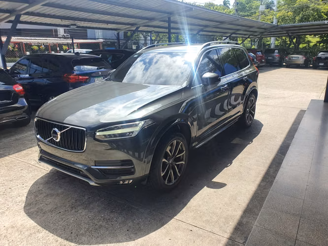VOLVO XC90 T5 2018