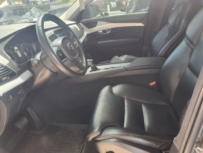 VOLVO XC90 T5 2018