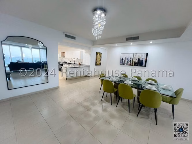 Vendo Apartamento de 268 m² en PH Waters on the Bay, Avenida Balboa 25-479GG