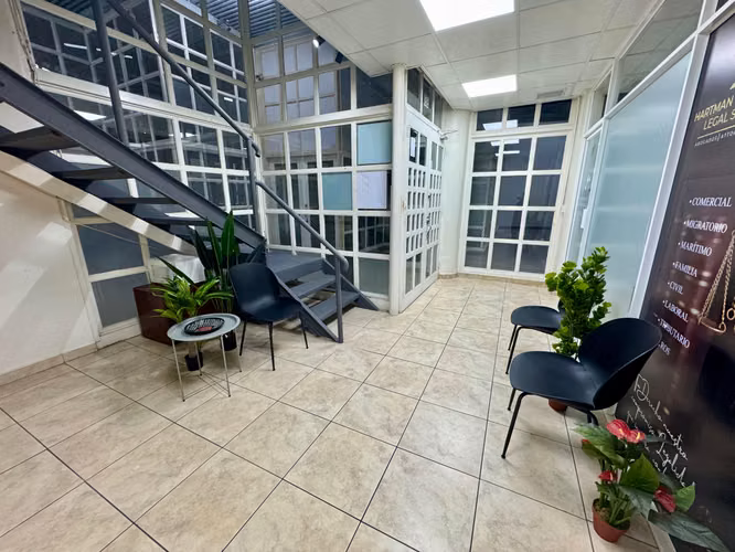 OFICINA CON RECEPCIÓN Y ÁREA PRIVADA · PLAZA PAITILLA · OFICINA 33E
