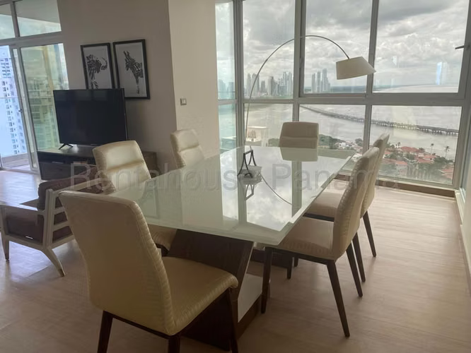 Alquiler de apartamento amoblado  en Coco del Mar PH Quartier del Mar