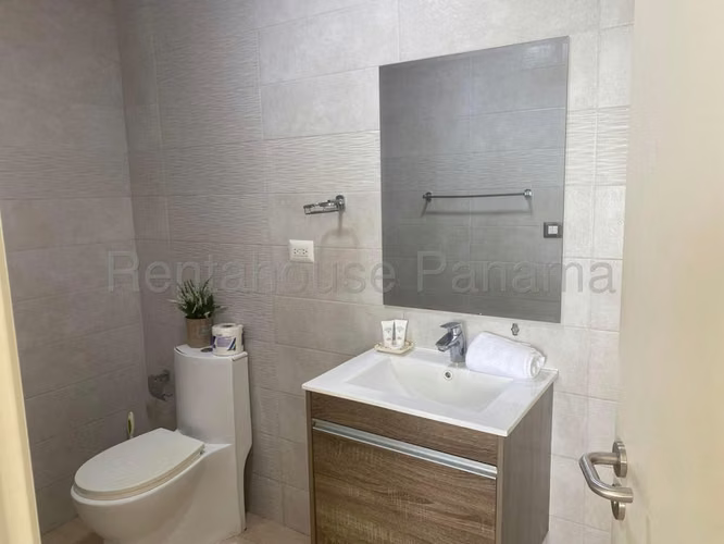 Alquiler de apartamento amoblado  en Coco del Mar PH Quartier del Mar