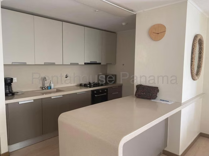 Alquiler de apartamento amoblado  en Coco del Mar PH Quartier del Mar