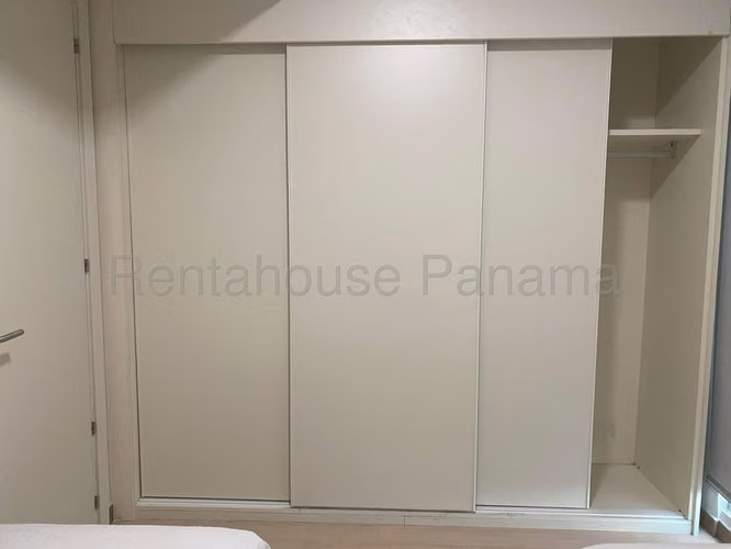 Alquiler de apartamento amoblado en Coco del Mar PH Quartier del Mar