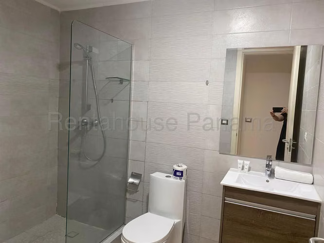 Alquiler de apartamento amoblado en Coco del Mar PH Quartier del Mar