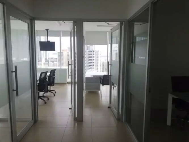 Venta de Oficina en Calle 50. F&F TOWER. 