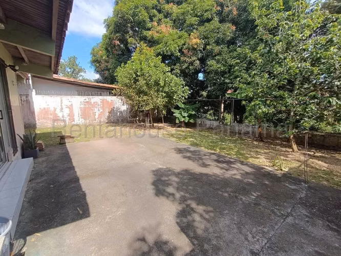 Casa en Venta en Chanis  JG