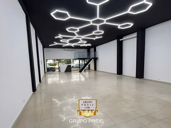 Local Comercial en alquiler bella vista CC - Imagen 2