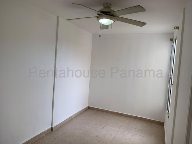 Casa en Venta en Condado del Rey YM