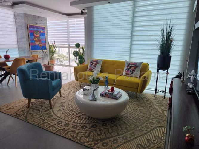 Se Vende Apartamento en San Francisco DPA25-6201