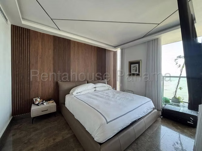 Apartamento en Venta en Avenida Balboa JG
