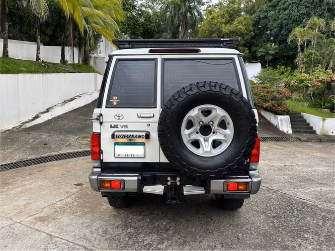 Toyota Land Cruiser Serie 70 V8 Diésel 2021 EXCELENTE CONDICIONES