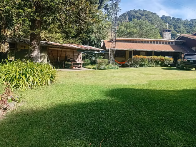 Oasis de Montaña en Nueva Suiza, Tierras Altas