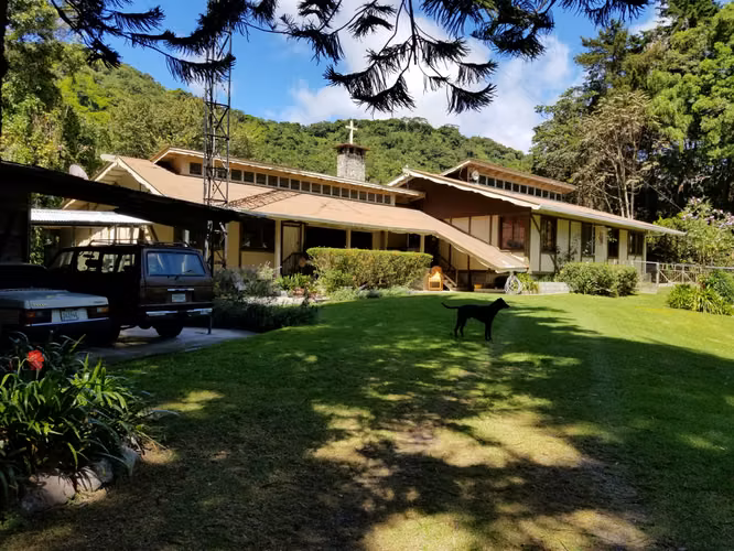 Oasis de Montaña en Nueva Suiza, Tierras Altas