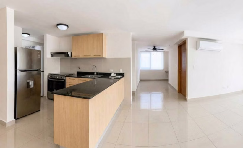 Apartamento en Via España  86m² |con balcón y 2 estacionamientos