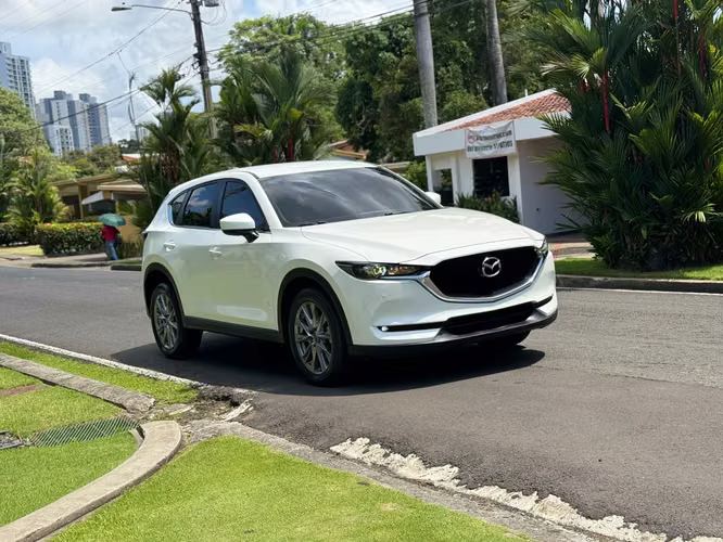 MAZDA CX-5 AÑO 2020 - Versión Semi Full, Automática