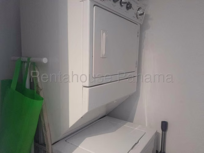 ¡Moderno Loft en Venta en Vitro Loft, El Cangrejo!  GC