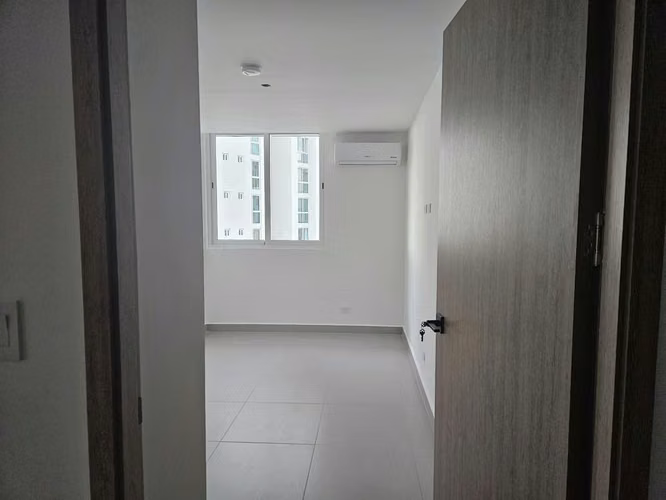 PH Mi Condado Apartamento en Alquiler con Línea Blanca en Condado del Rey