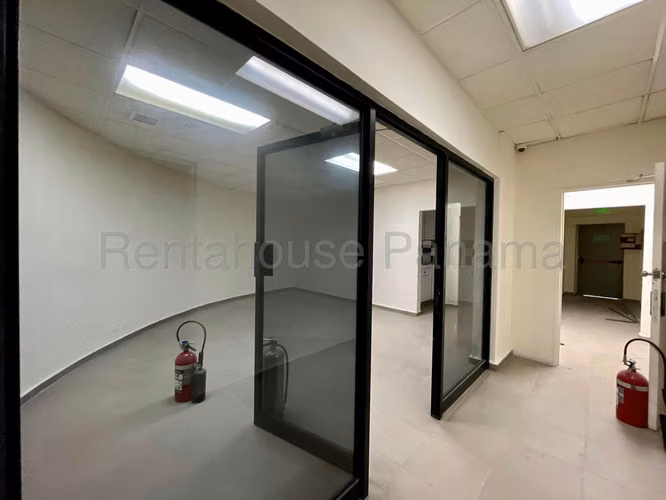 VENTA DE EDIFICIO EN TRANSISTMICA  - PLAZA AGORA
