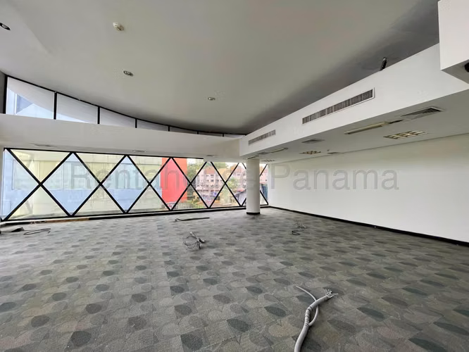 VENTA DE EDIFICIO EN TRANSISTMICA  - PLAZA AGORA