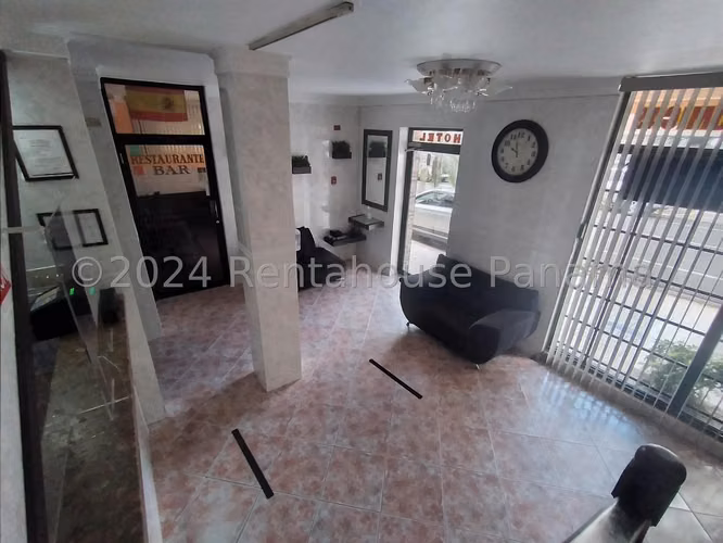 VENTA DE EDIFICIO EN CALIDONIA  - HOTEL
