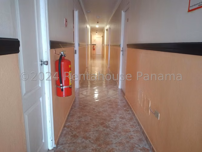 VENTA DE EDIFICIO EN CALIDONIA  - HOTEL