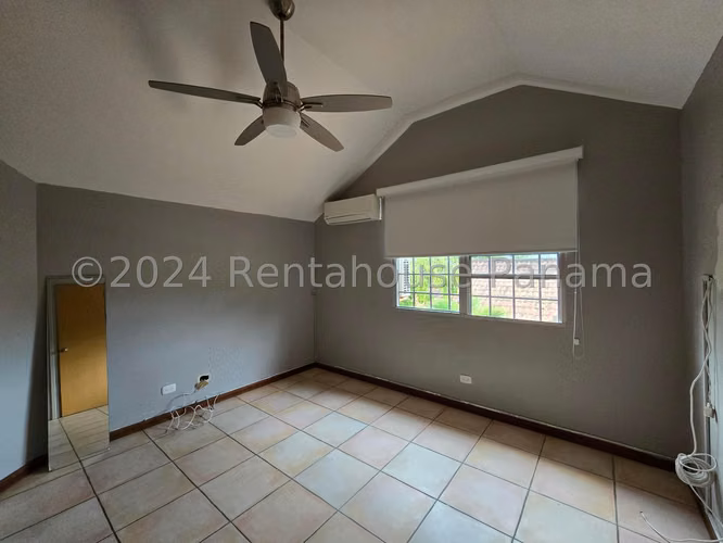 VENTA DE CASA BRISAS DEL GOLF GM