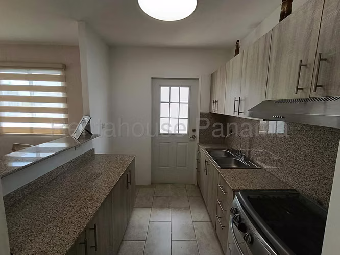 Vendo Casa en Arraijan KA26-3757