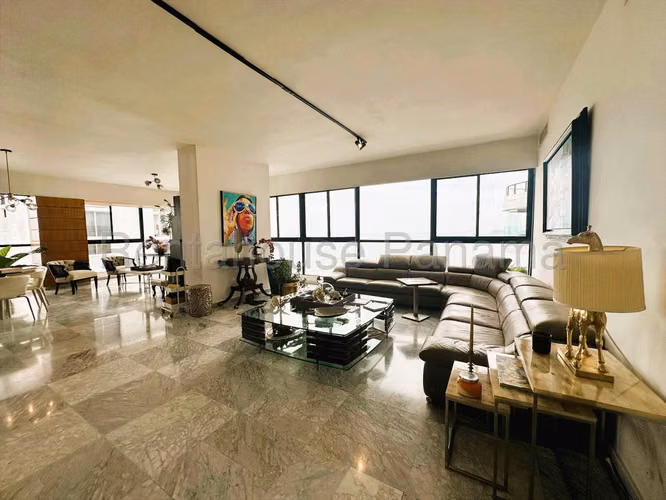 Se Alquila Apartamento en Paitilla MDV27-800