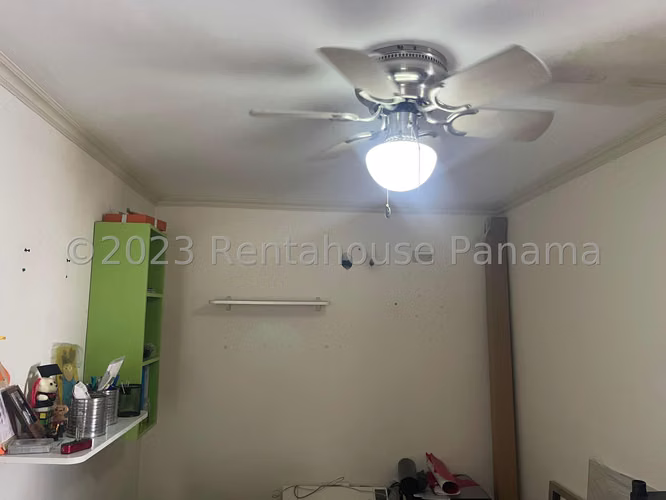 Se Vende Apartamento en Condado del Rey MDV27-836