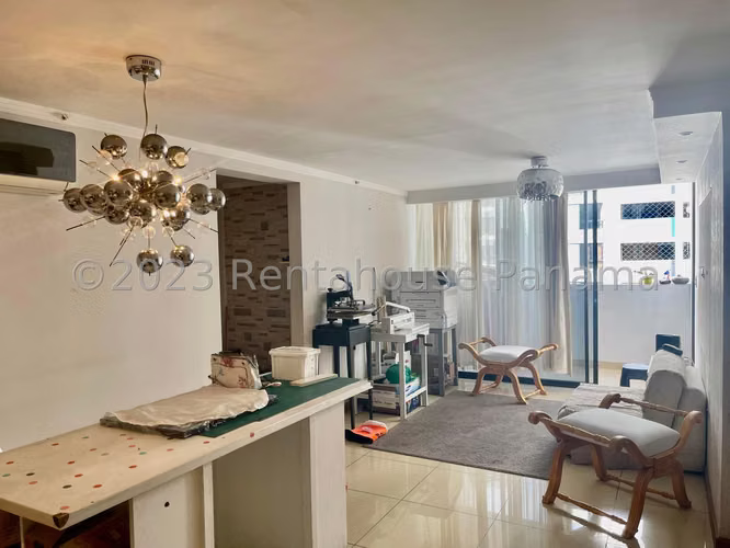 Se Vende Apartamento en Condado del Rey MDV27-836