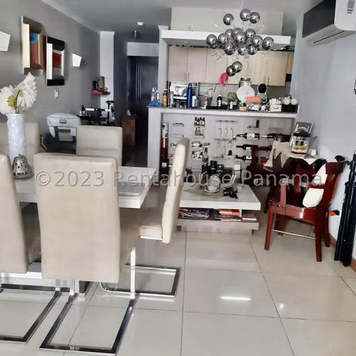 Se Vende Apartamento en Condado del Rey MDV27-836