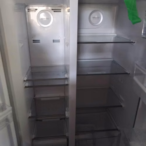 Nevera frigidaire Nueva 2 puertas