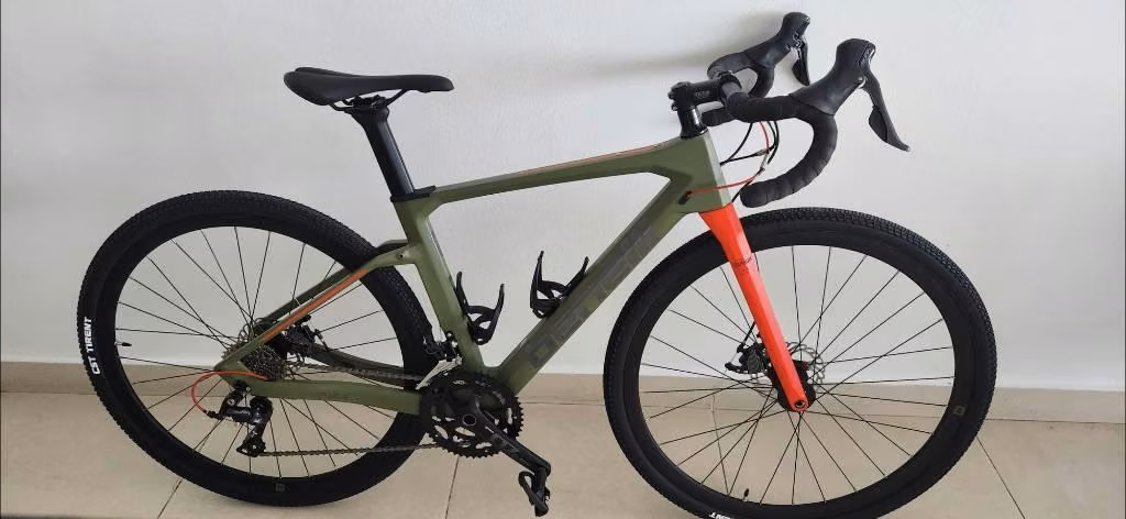 BICICLETA GRAVEL CARBONO BENELLI
