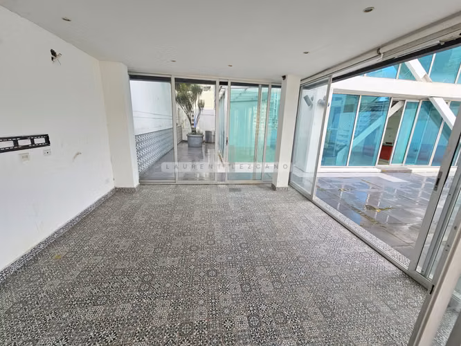 Vendo Apartamento con Terraza en Loft 41 Punta Pacífica. Negociable