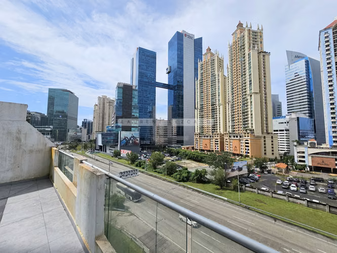 Vendo Apartamento con Terraza en Loft 41 Punta Pacífica. Negociable