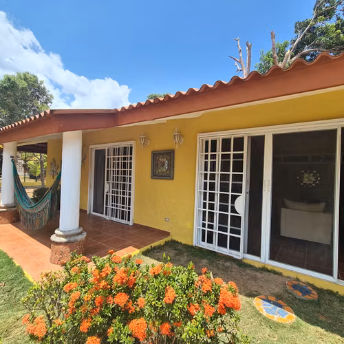 VENDO CASA. SEA CLIFF. SANTA CLARA. PLAYA. B&B. POSADA.