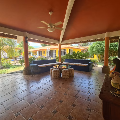 VENDO CASA. SEA CLIFF. SANTA CLARA. PLAYA. B&B. POSADA.