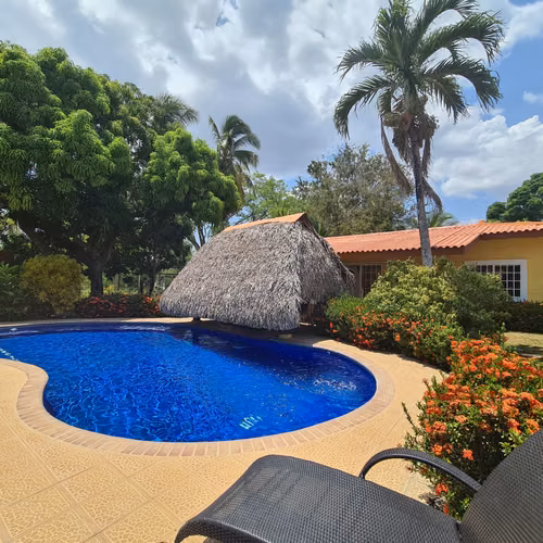 VENDO CASA. SEA CLIFF. SANTA CLARA. PLAYA. B&B. POSADA.