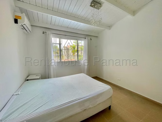 Venta de casa en Hato Pintado 26MVCH4460