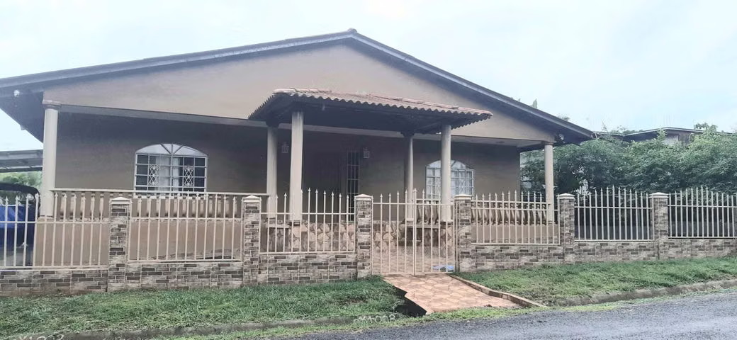 CASA EN VENTA EN OLLAS ABAJO. DDB26-468