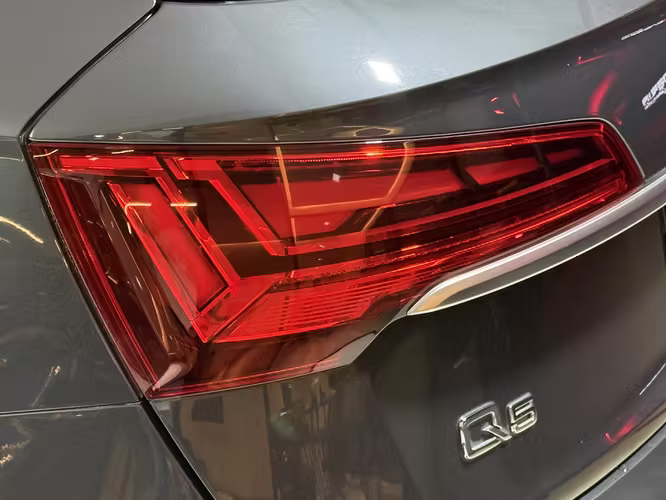 AUDI Q5 45 TFSI QUATTRO 2021