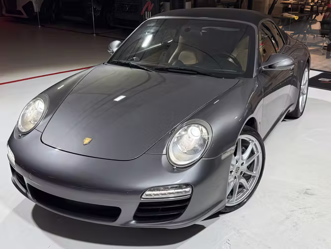 PORSCHE 911 CARRERA CABRIOLET 2011