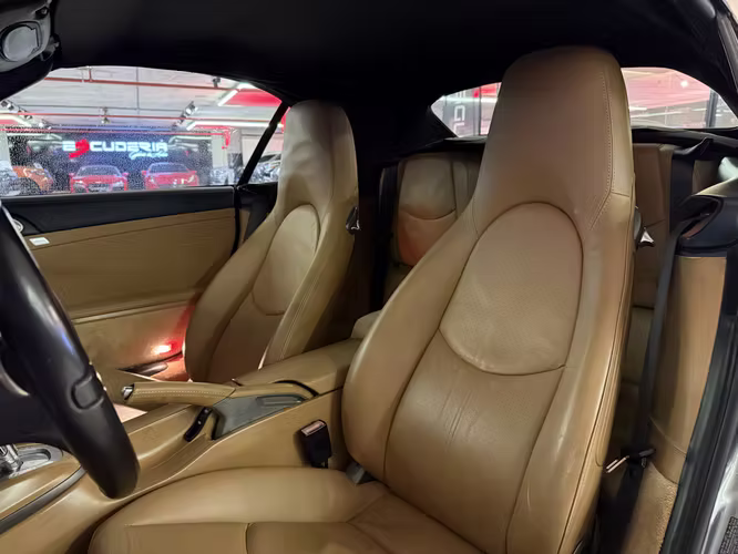 PORSCHE 911 CARRERA CABRIOLET 2011